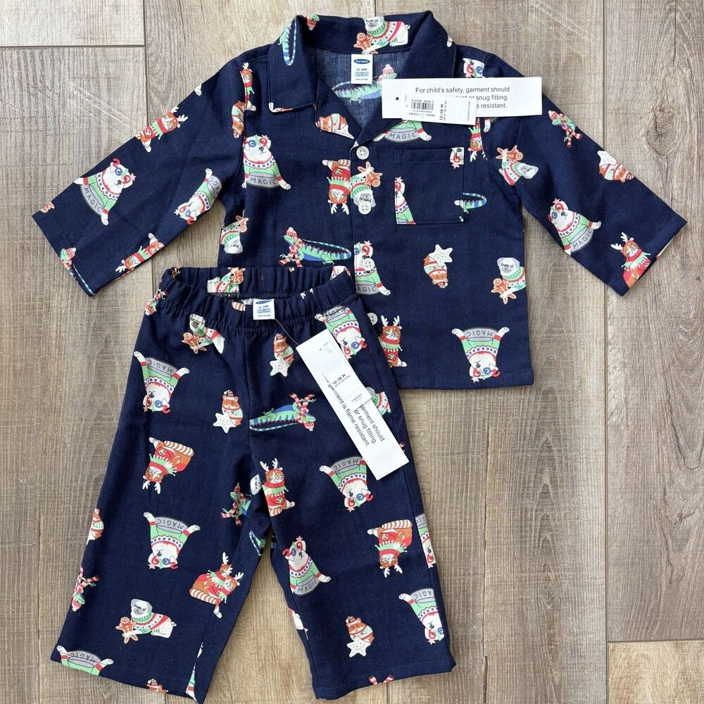 Old Navy Baby Toddler Christmas Pajamas 12-18 Months Holiday Pants Shirt Set NWT